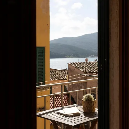 Tra Tetti E Mare - Helloelba *