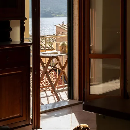 Tra Tetti E Mare - Helloelba Ferienhaus Portoferraio